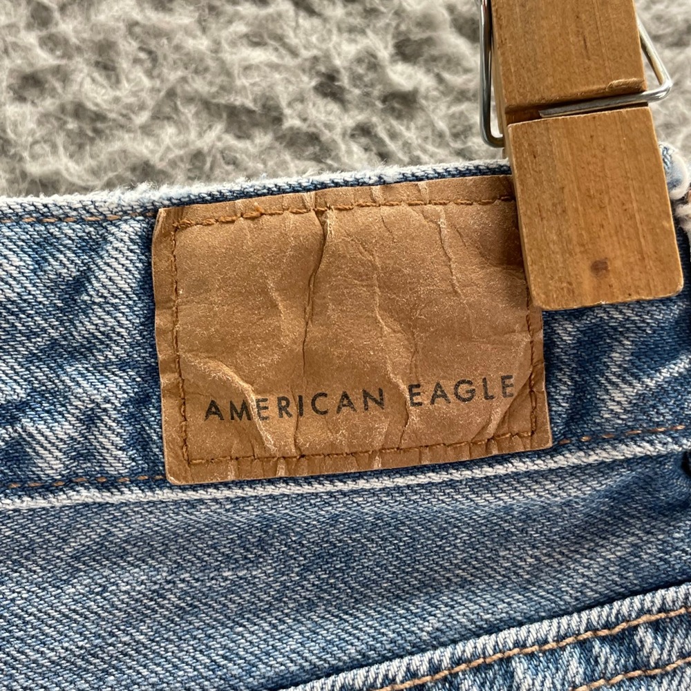 American Eagle Denim Shorts Womens 10 Blue Distressed High Rise Frayed Raw Hem - Picture 9 of 11
